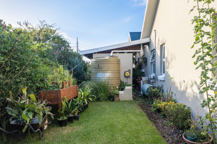 4 Bedroom Property for Sale in Kraaibosch Country Estate Western Cape